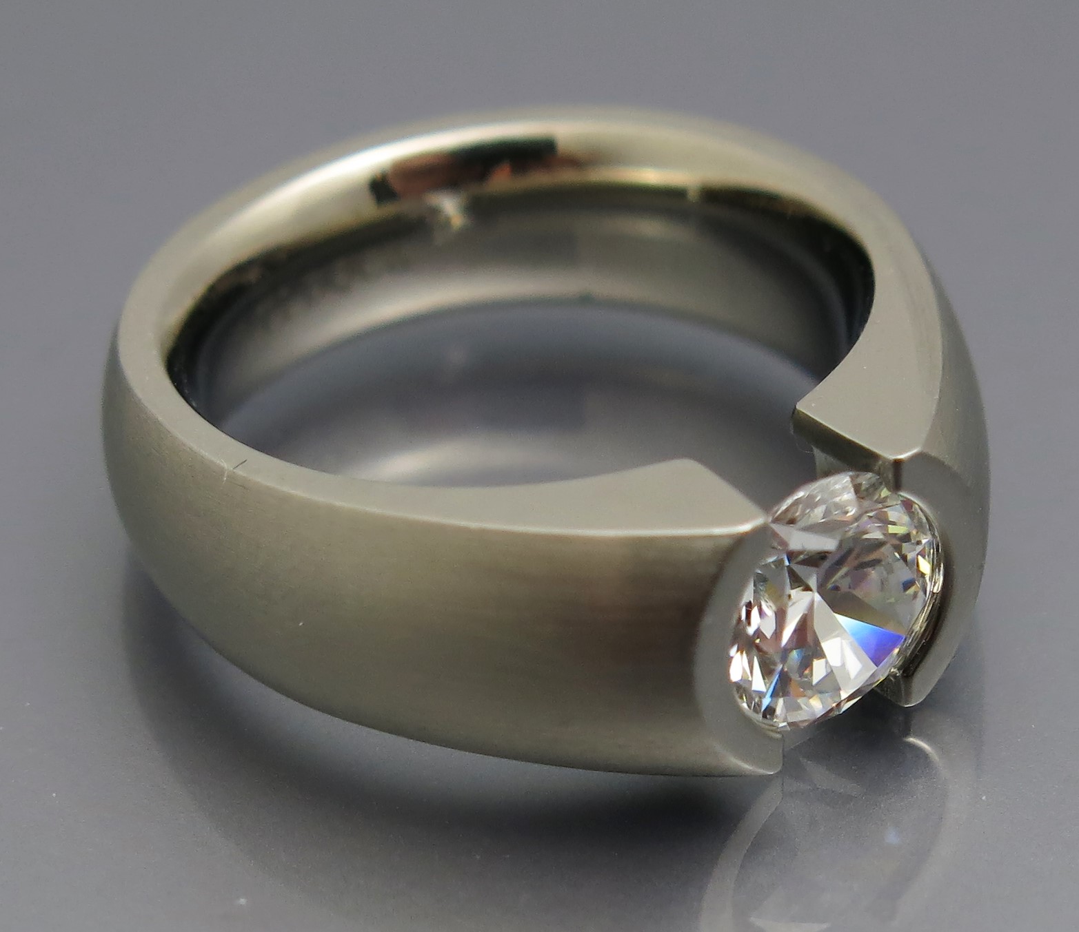 Eleganter Brillant Spannring "Verlauf" – Bild 5