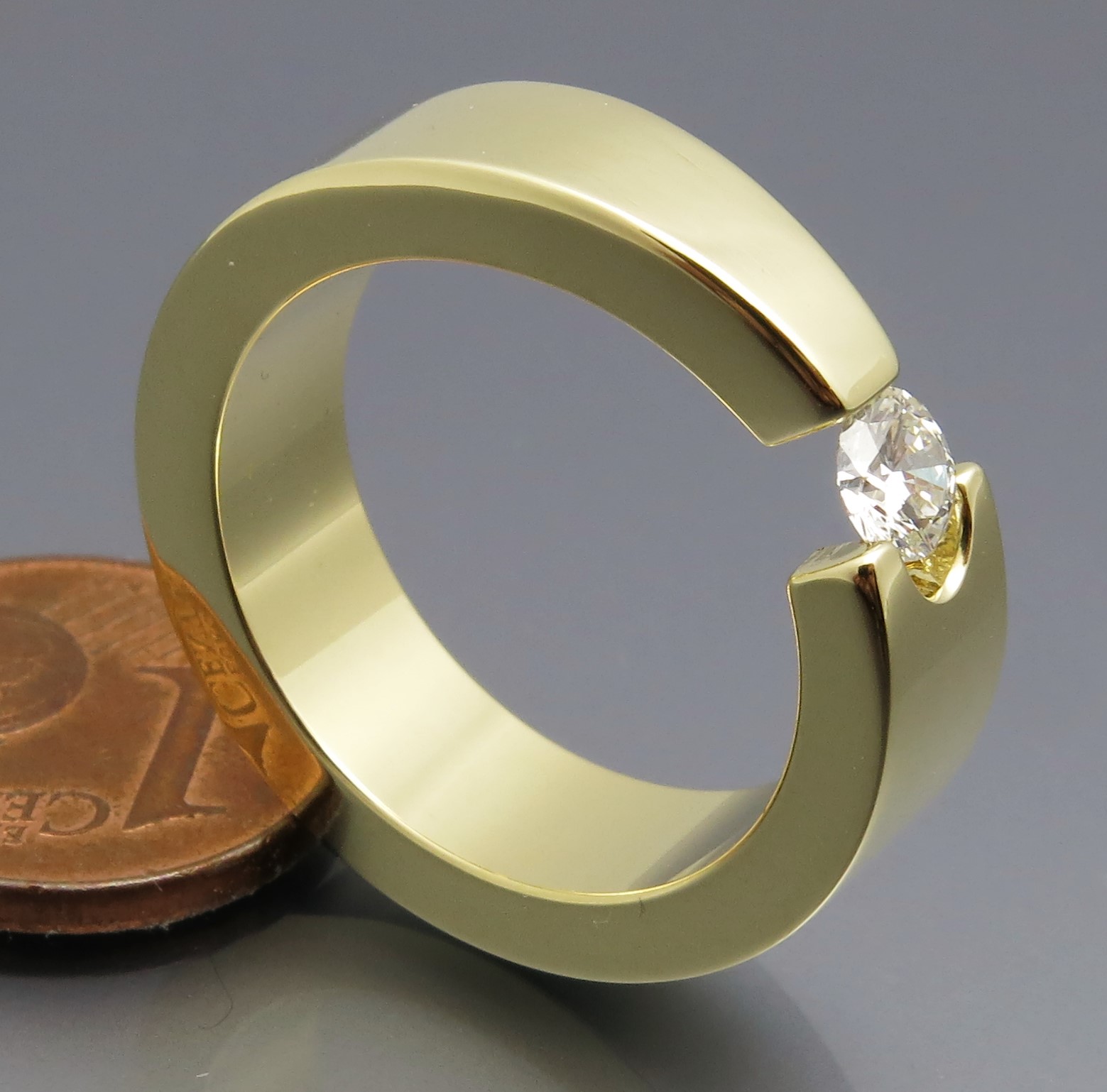 Feiner Brillant Spannring "Arrow" – Bild 5