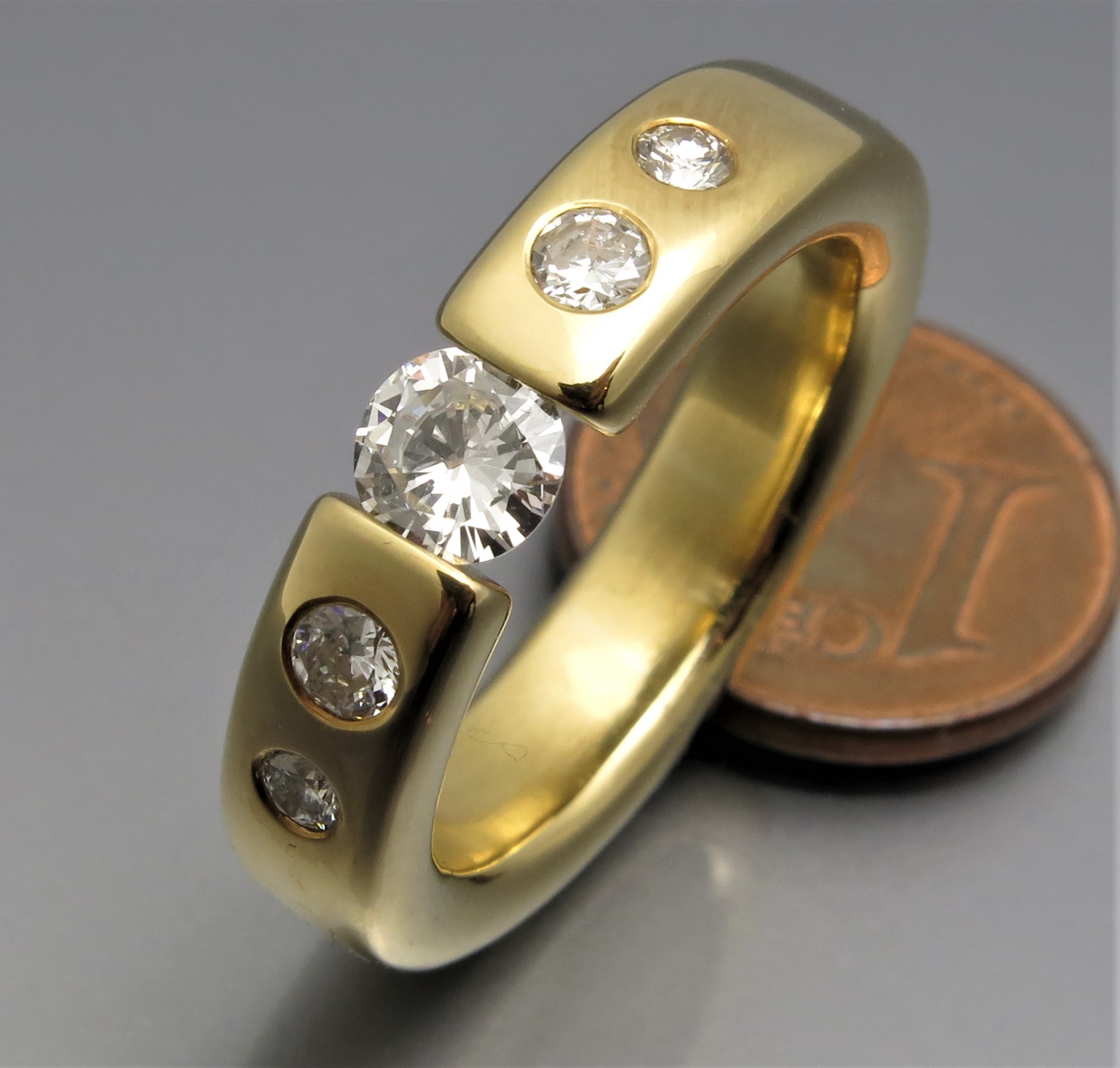 Eleganter Brillant Spannring "Stones"