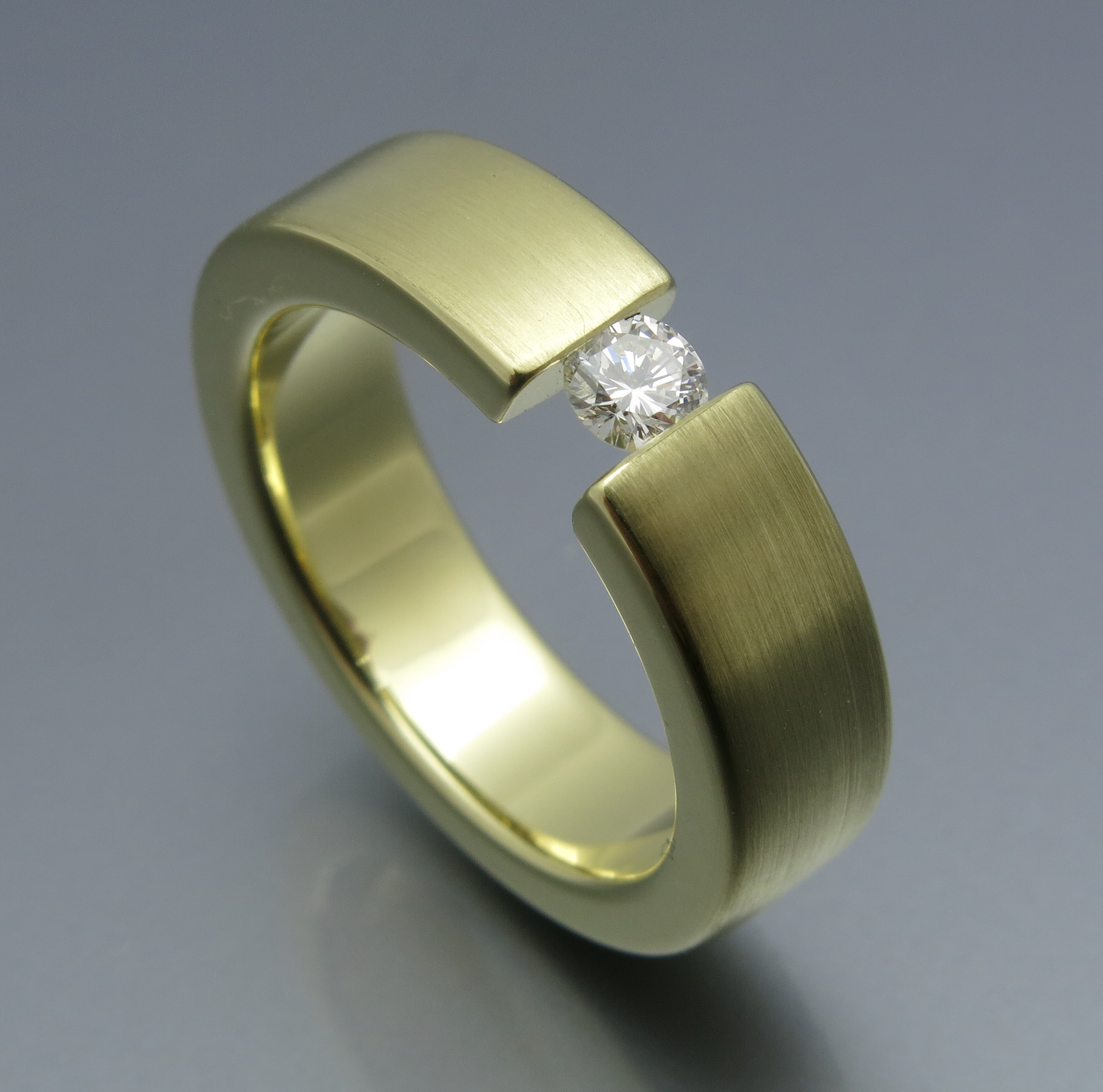 Schicker Brillant Spannring - Klassiker