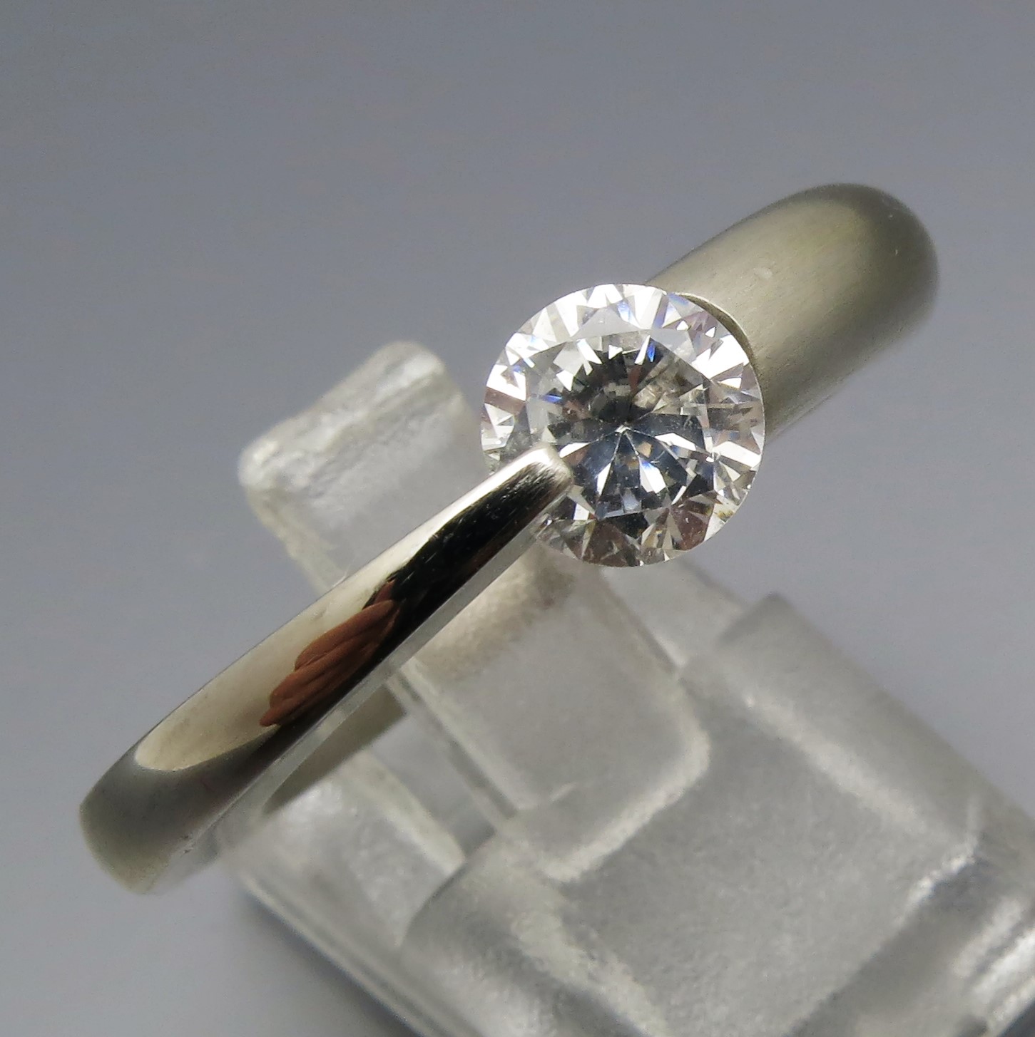 Eleganter Brillant Spannring "Slim" – Bild 4
