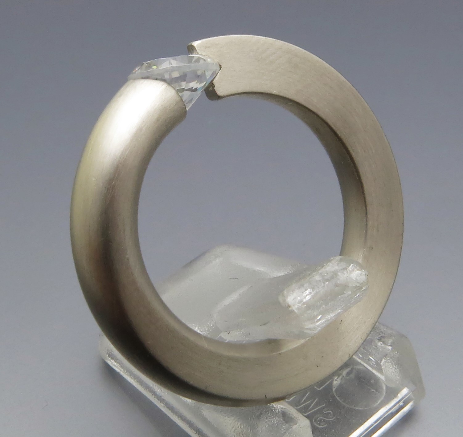 Eleganter Brillant Spannring "Slim" – Bild 5