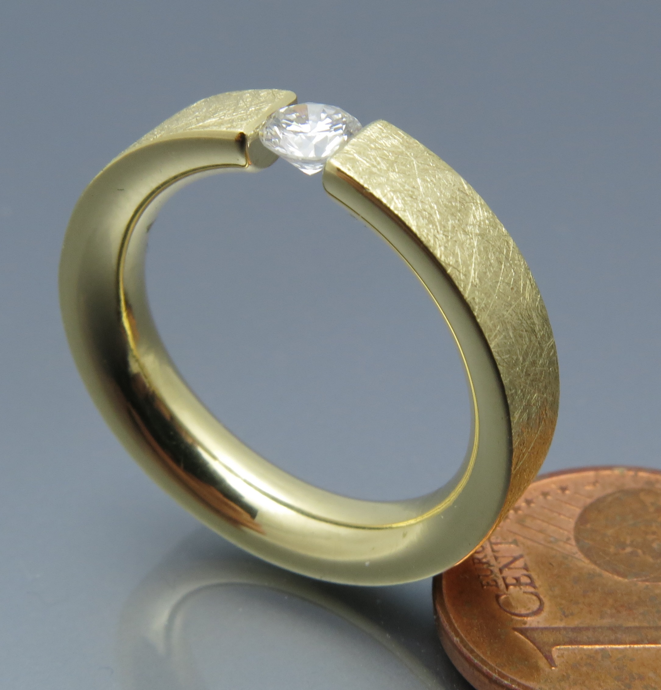 Feiner Brillant Spannring – Bild 6