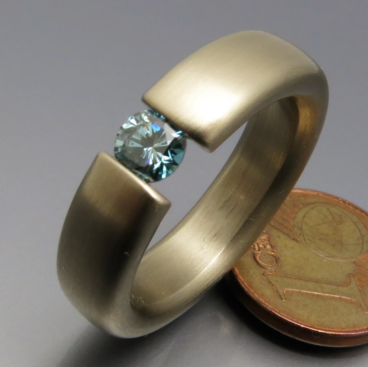 Mächtiger Brillant Spannring "Color" – Bild 2