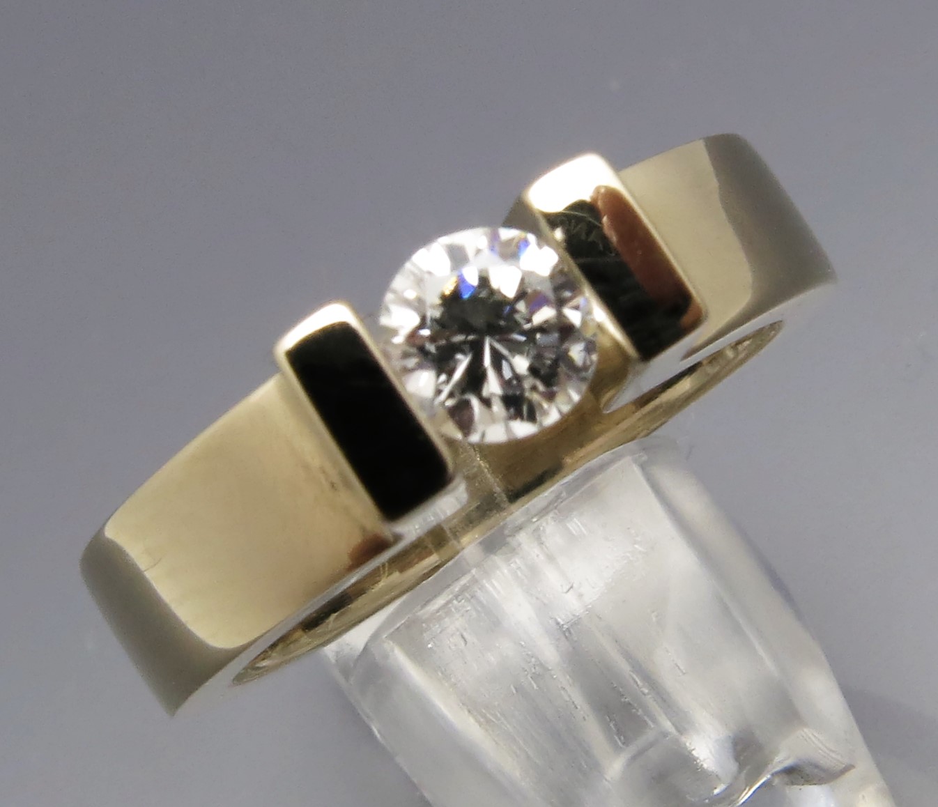 Eleganter Brillant Spannring "Peak" – Bild 6