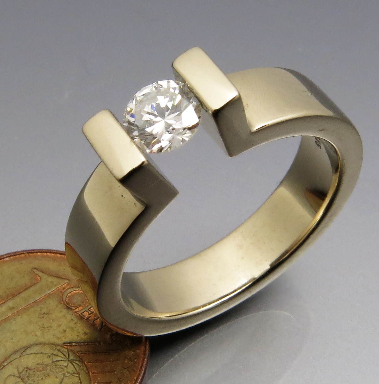 Eleganter Brillant Spannring "Peak" – Bild 8