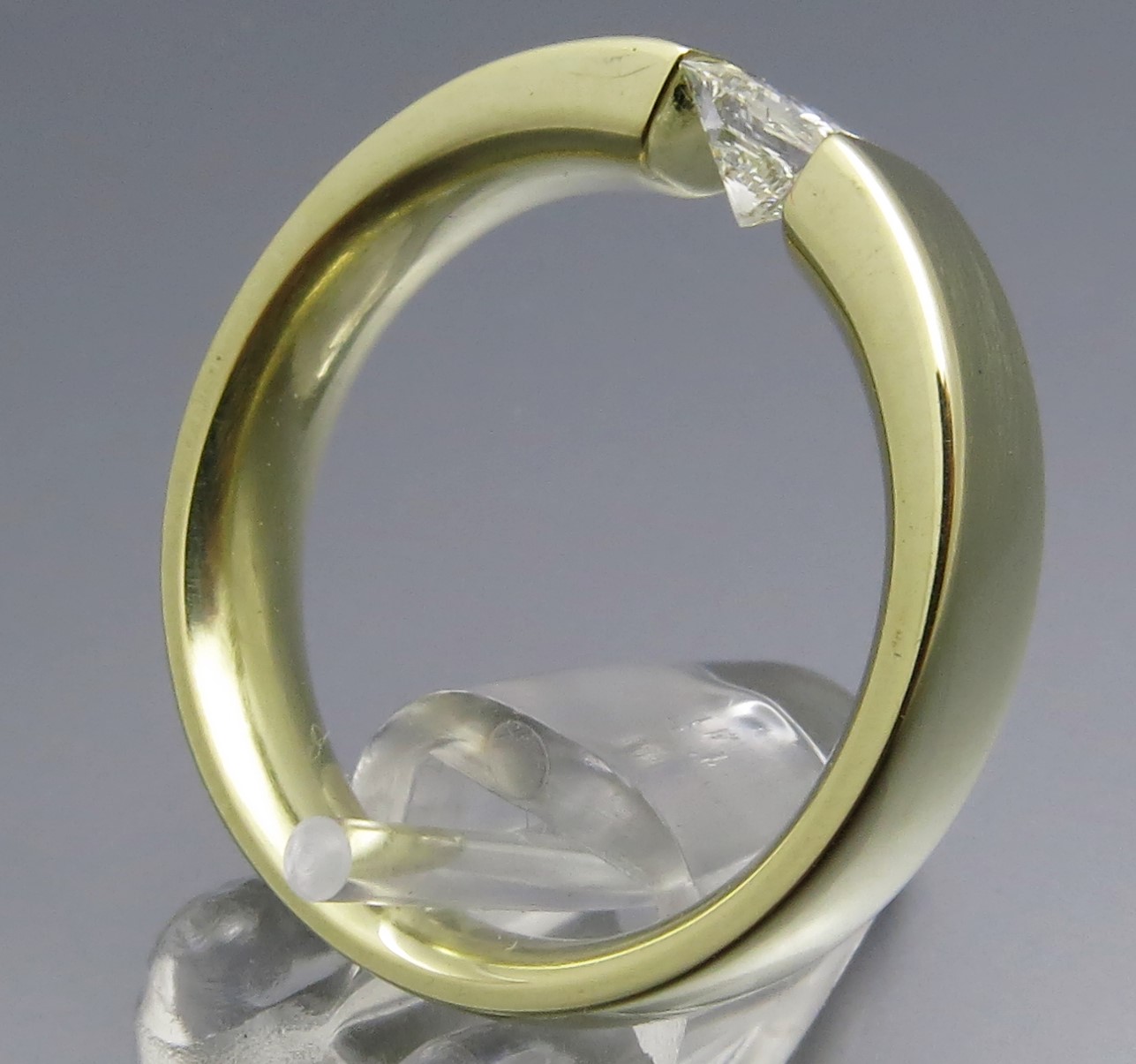 Eleganter Diamant Spannring "Verlauf" – Bild 2