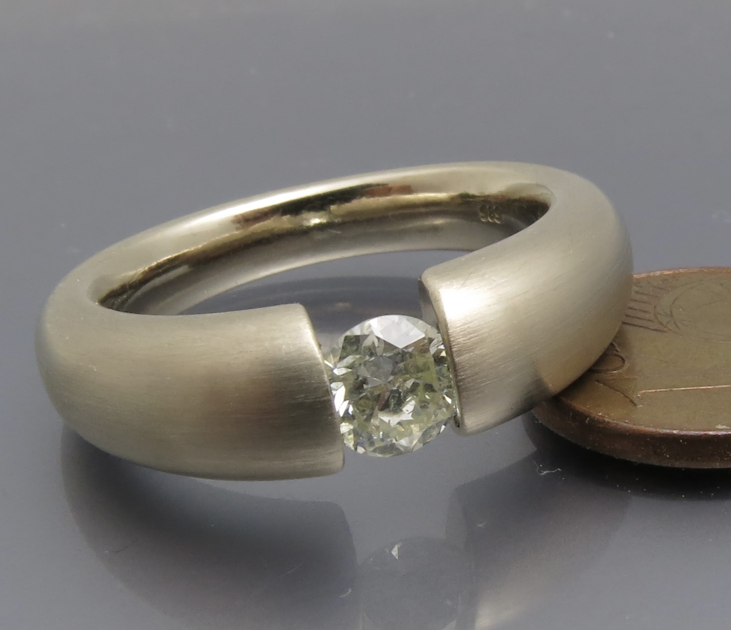 Großer Brillant Spannring "Verlauf" – Bild 3