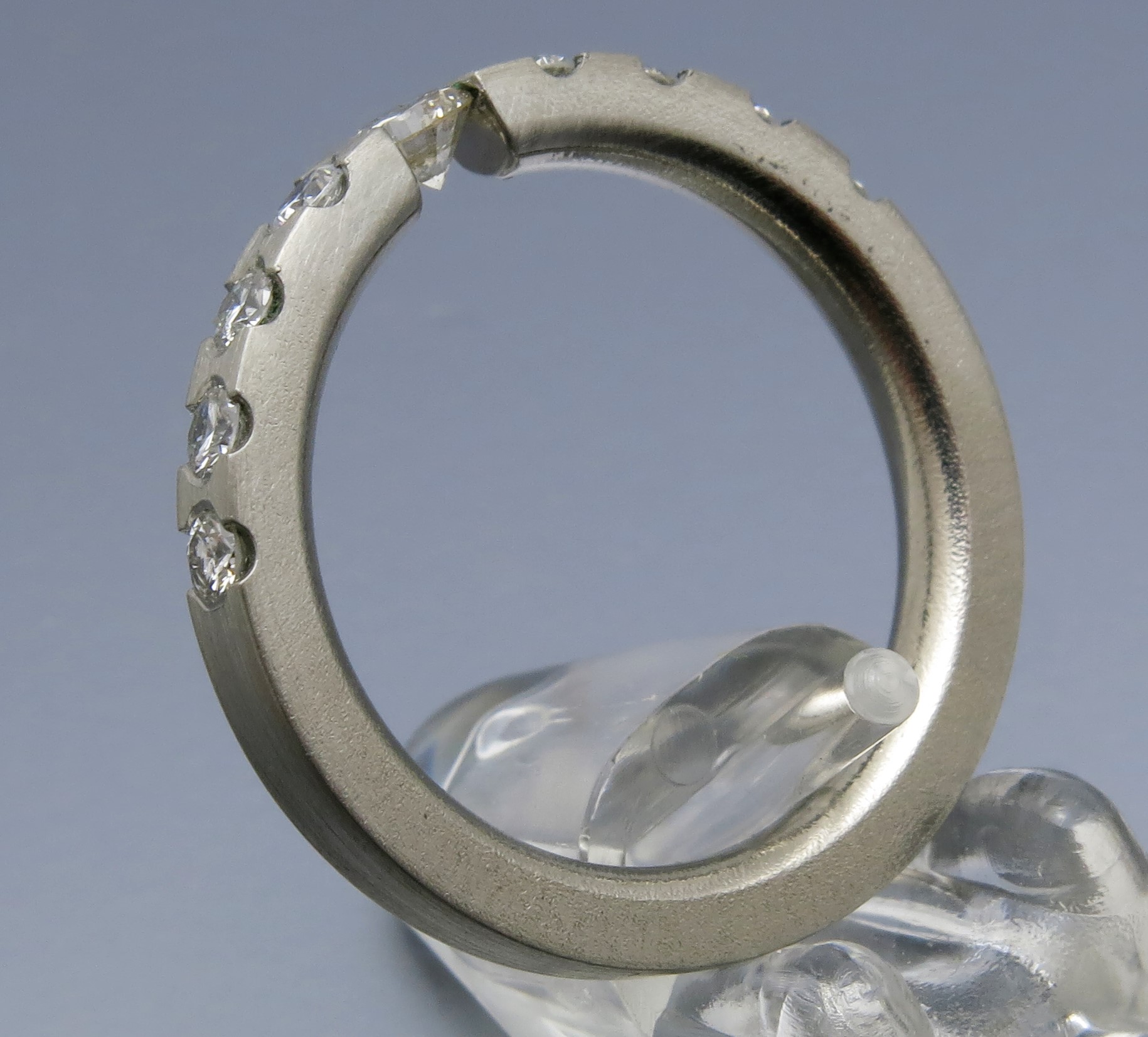 Eleganter Palladium Brillant Spannring – Bild 2