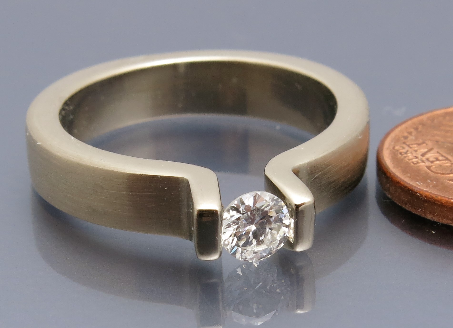 Eleganter Brillant Spannring "Top" – Bild 3