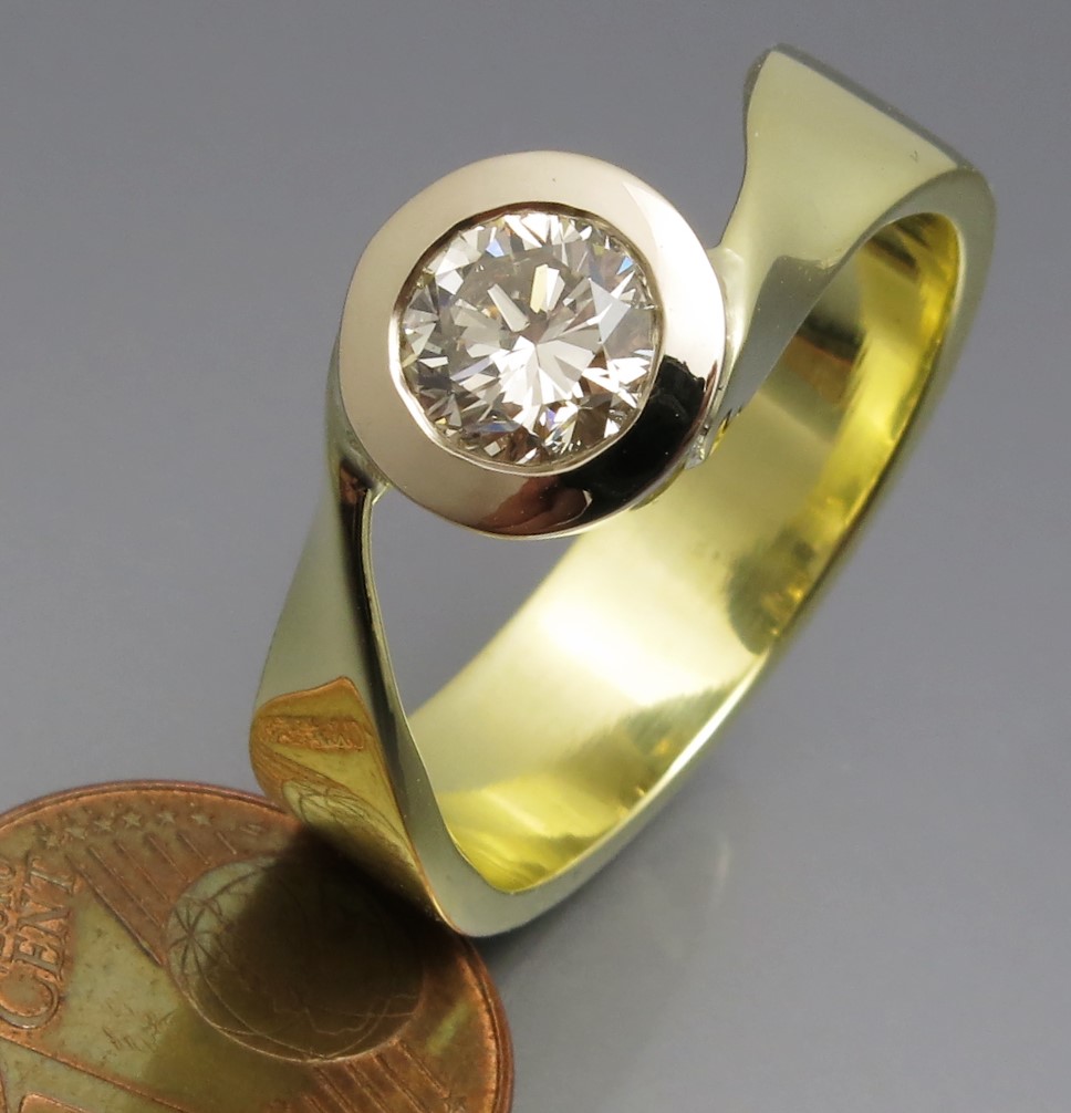 Toller Bicolor Solitär Ring – Bild 8
