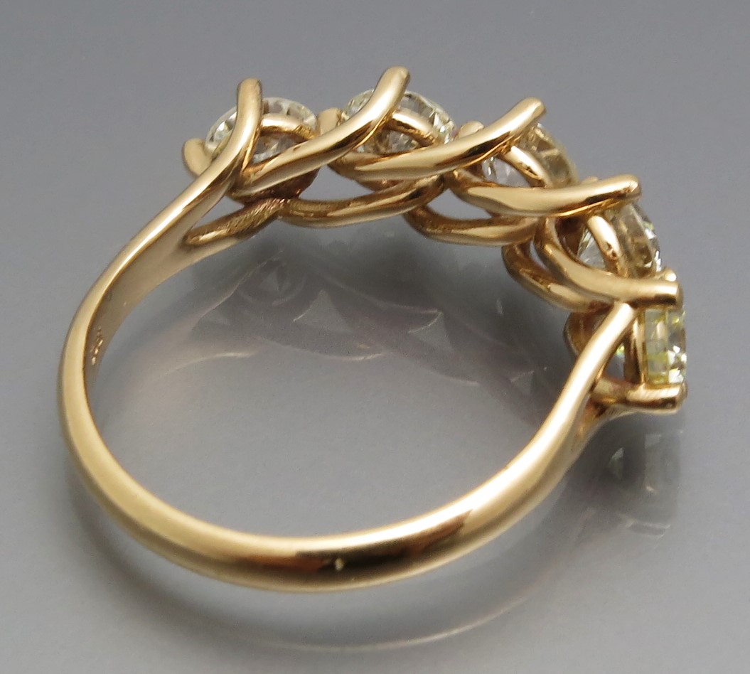 Mondäner Diamant Ring – Bild 7