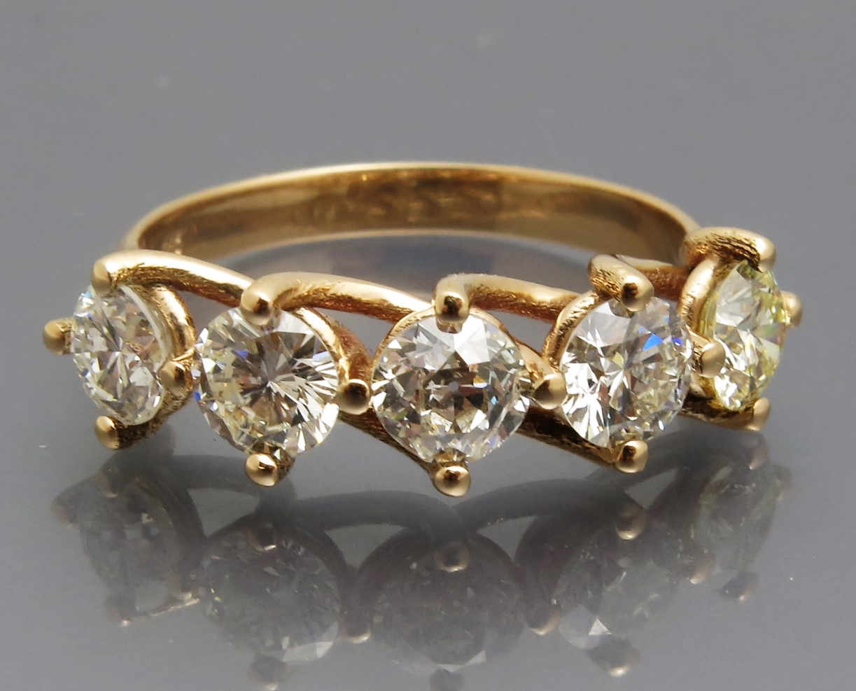 Mondäner Diamant Ring – Bild 2