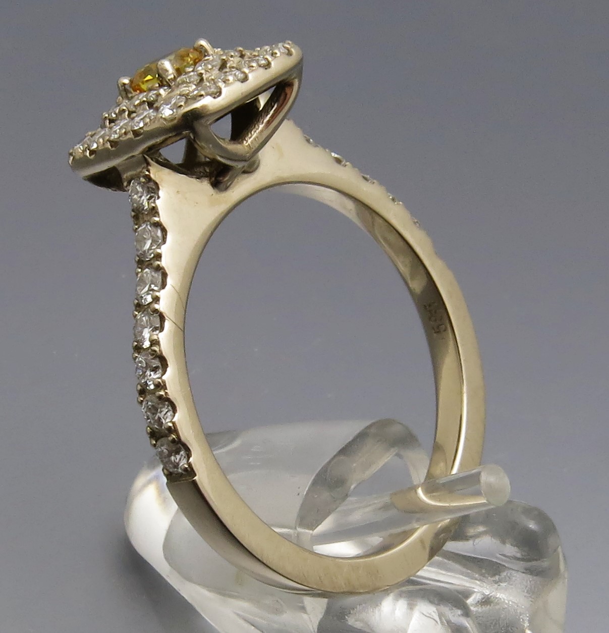 Auffälliger Diamant Entourage Ring – Bild 6