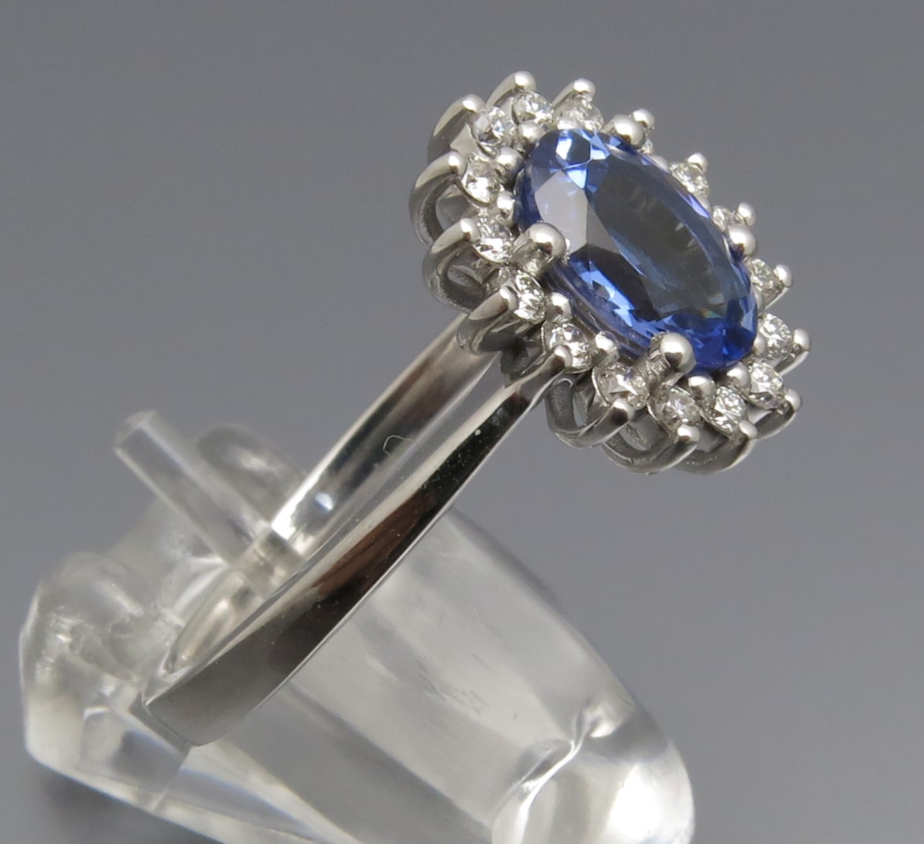 Klasse Tansanit Brillant Ring – Bild 5