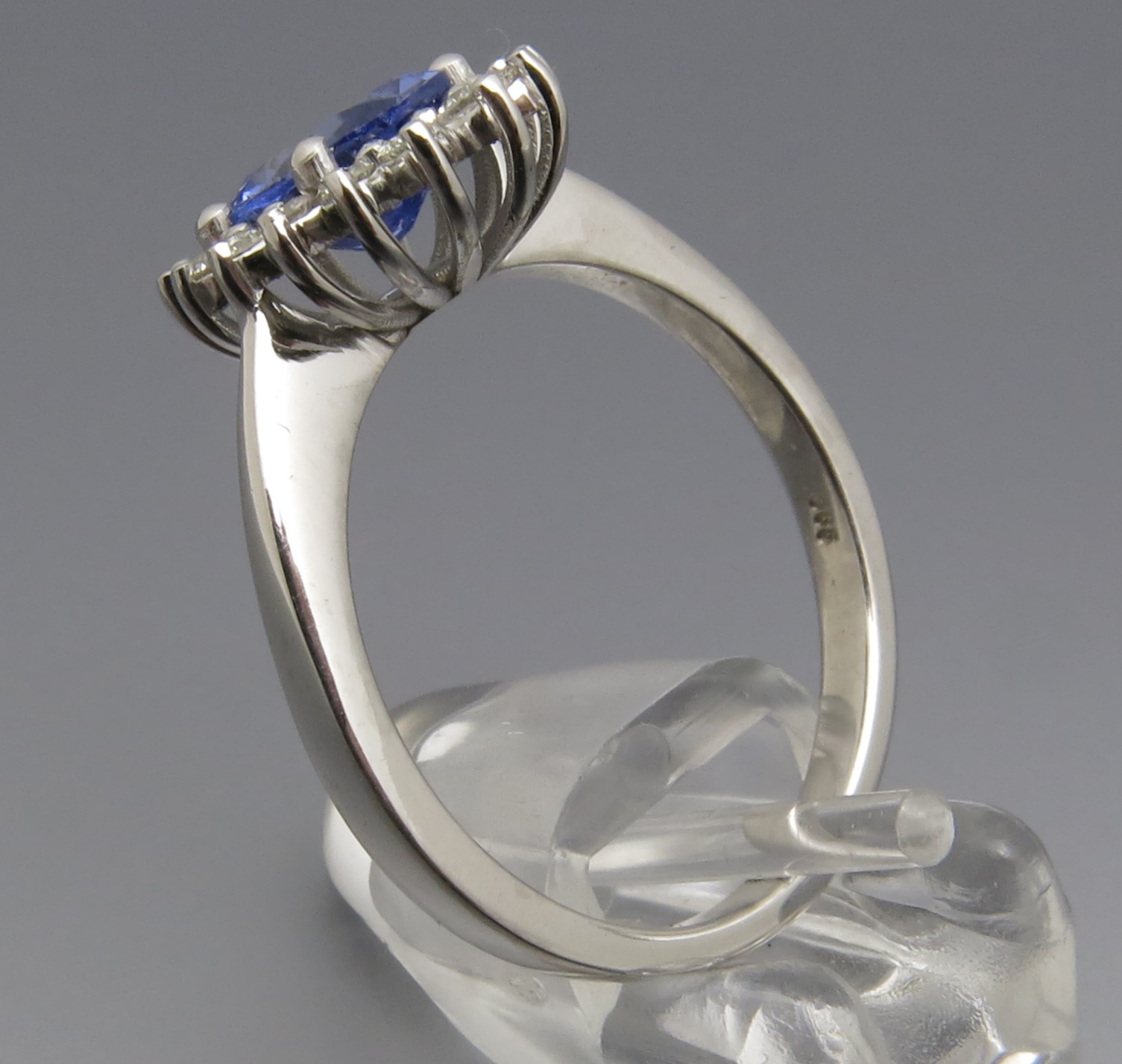 Klasse Tansanit Brillant Ring – Bild 6