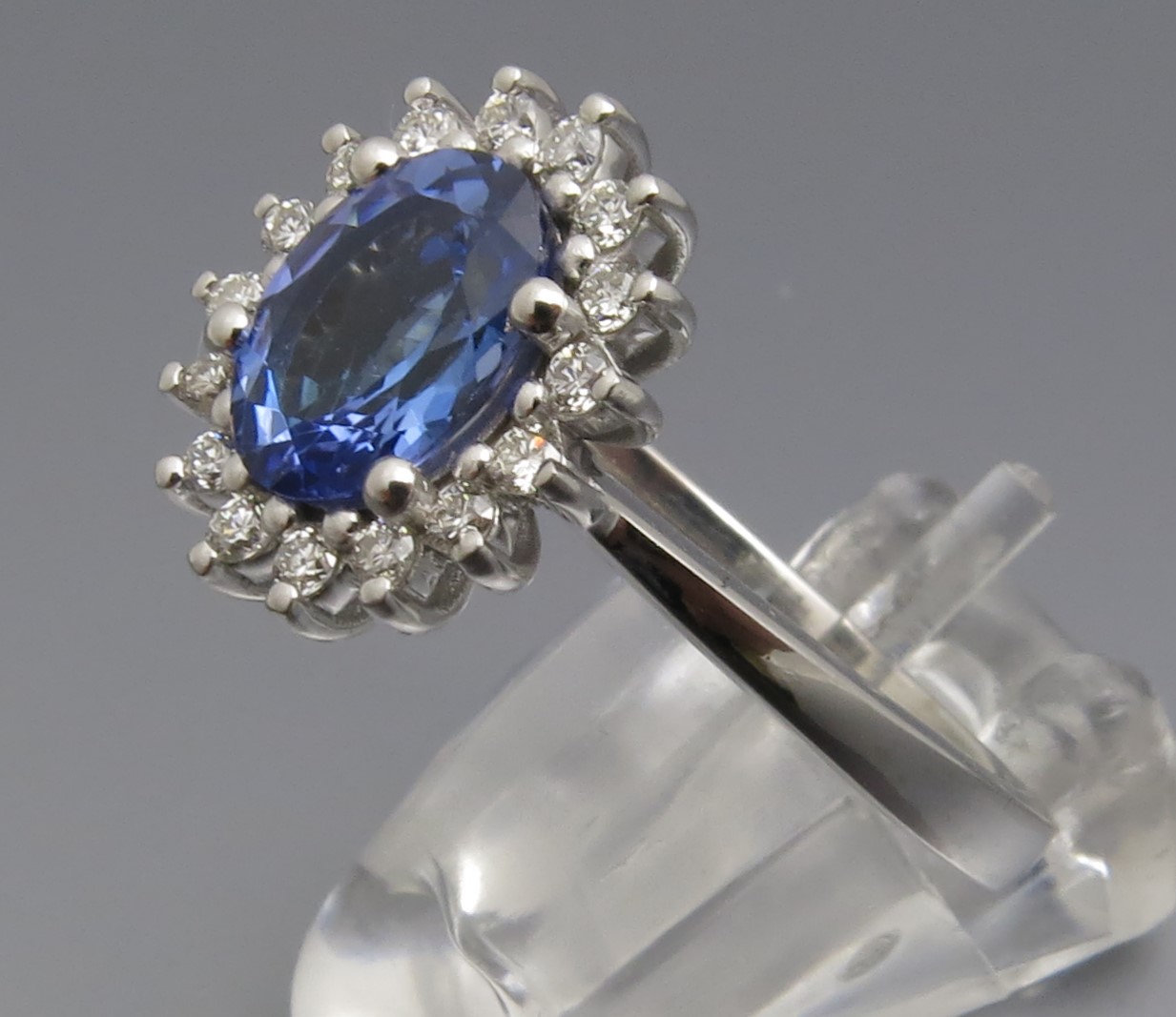 Klasse Tansanit Brillant Ring – Bild 7