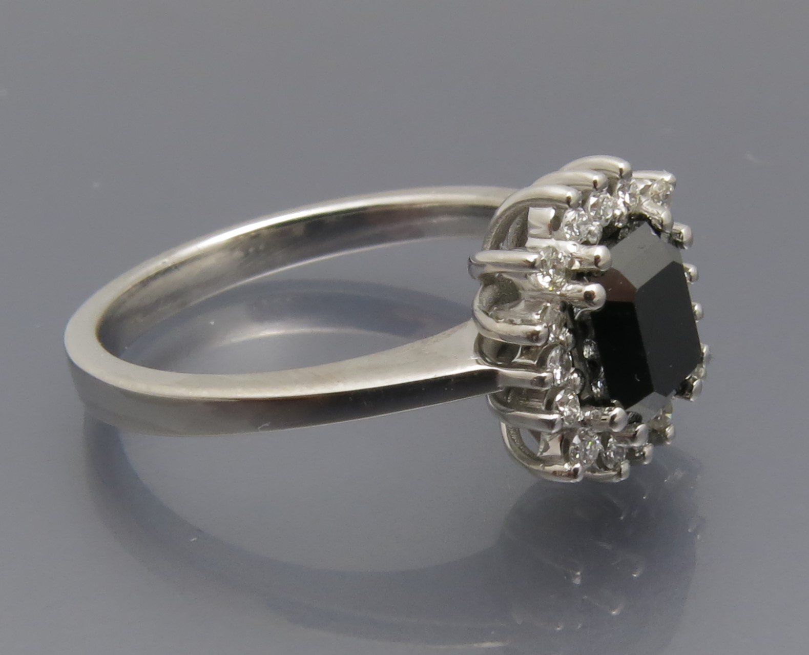 Eleganter Entourage Ring – Bild 6