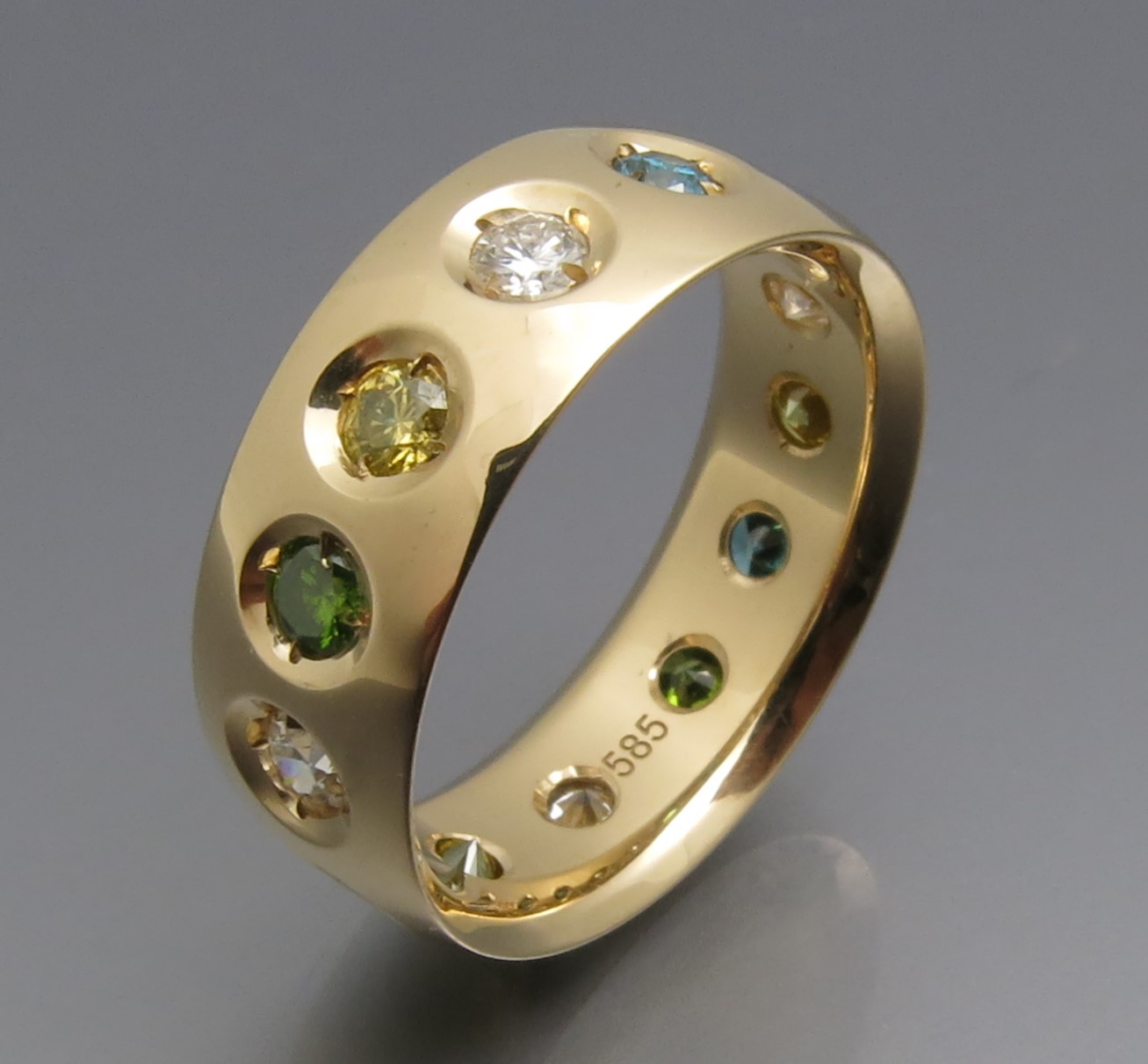 Eleganter Color Brillant Ring