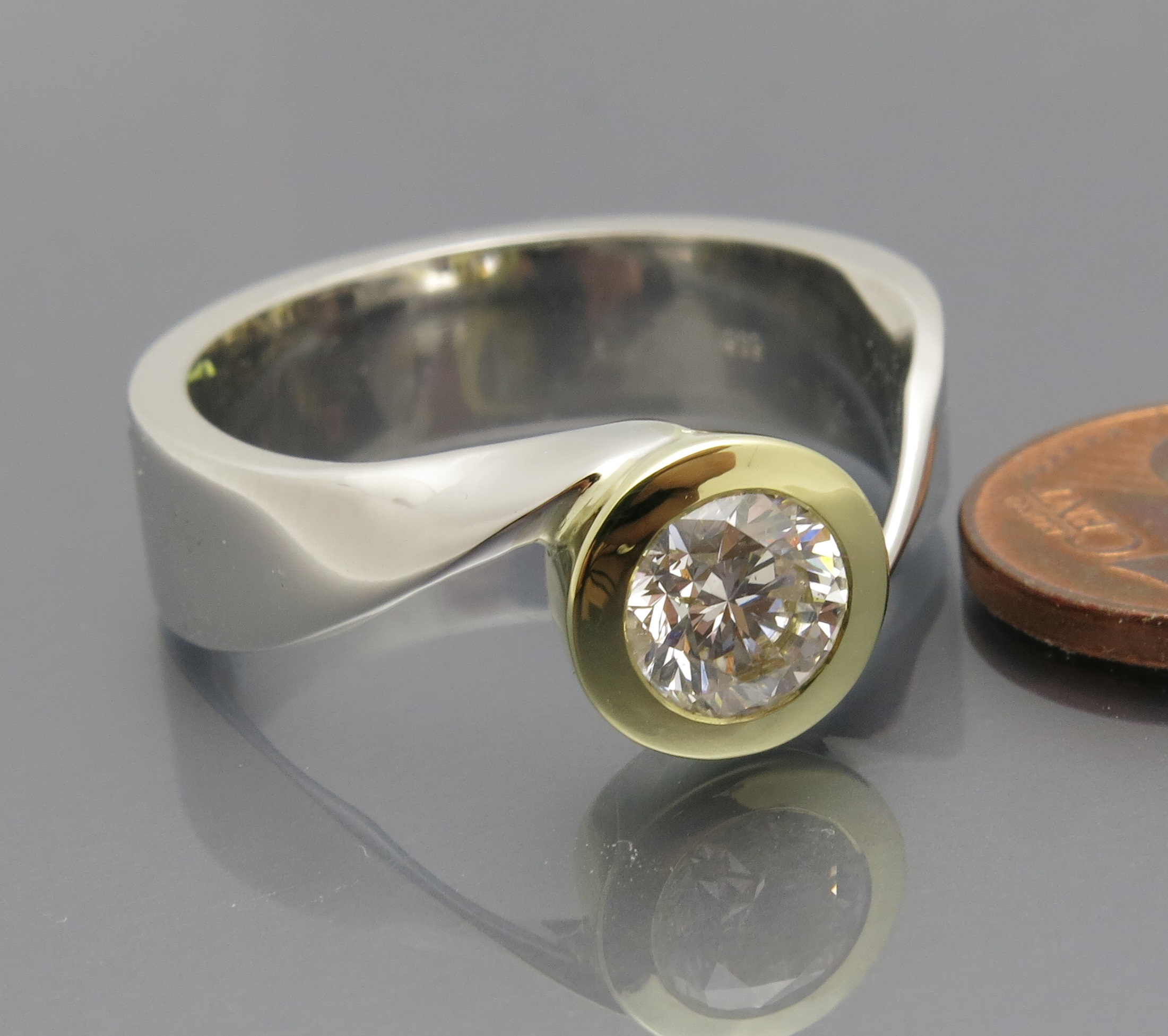 Toller Bicolor Solitär Ring – Bild 9