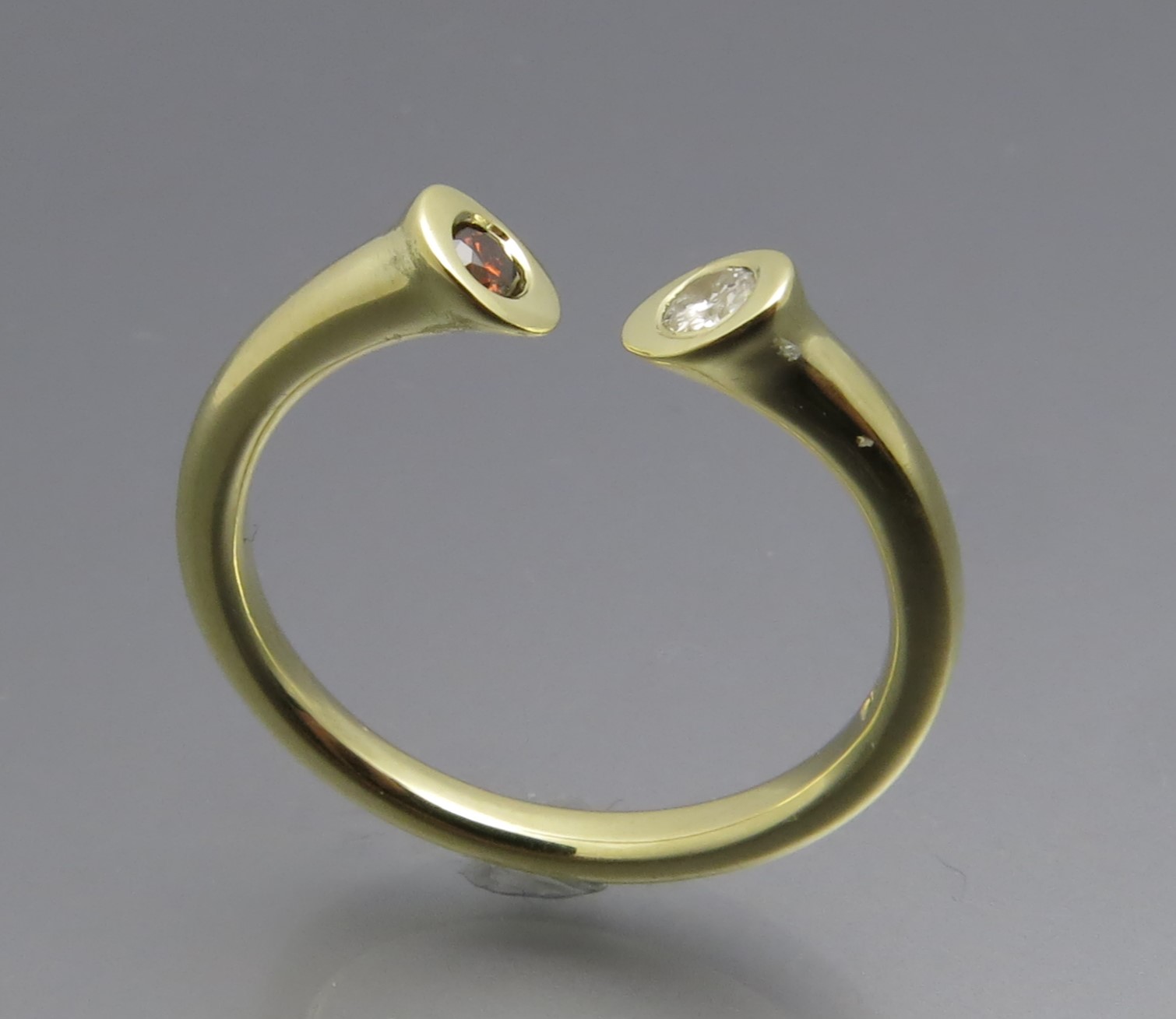 Eleganter Bicolor Brillant Ring – Bild 4