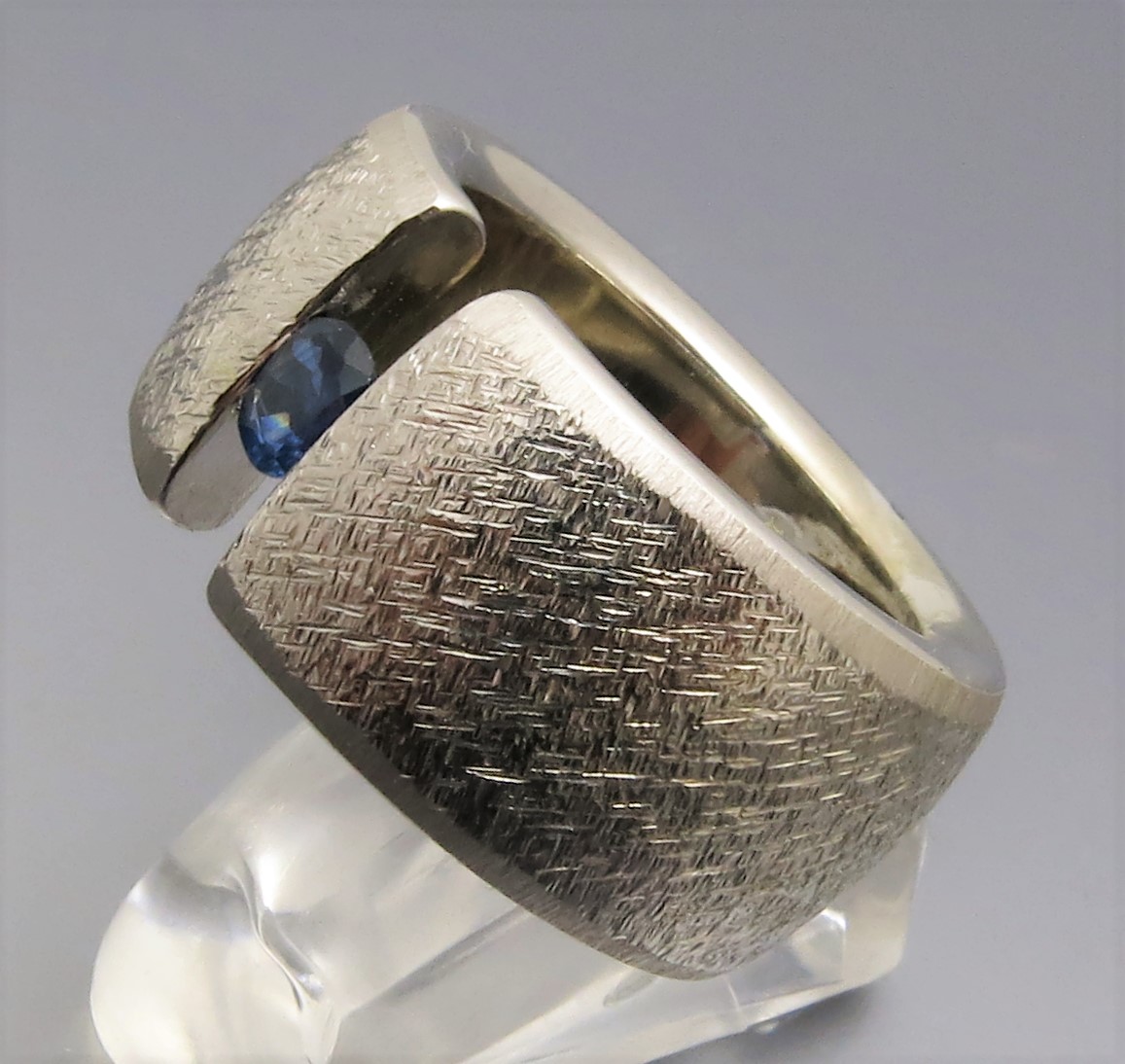 Breiter Safir Spannring "Color" – Bild 4