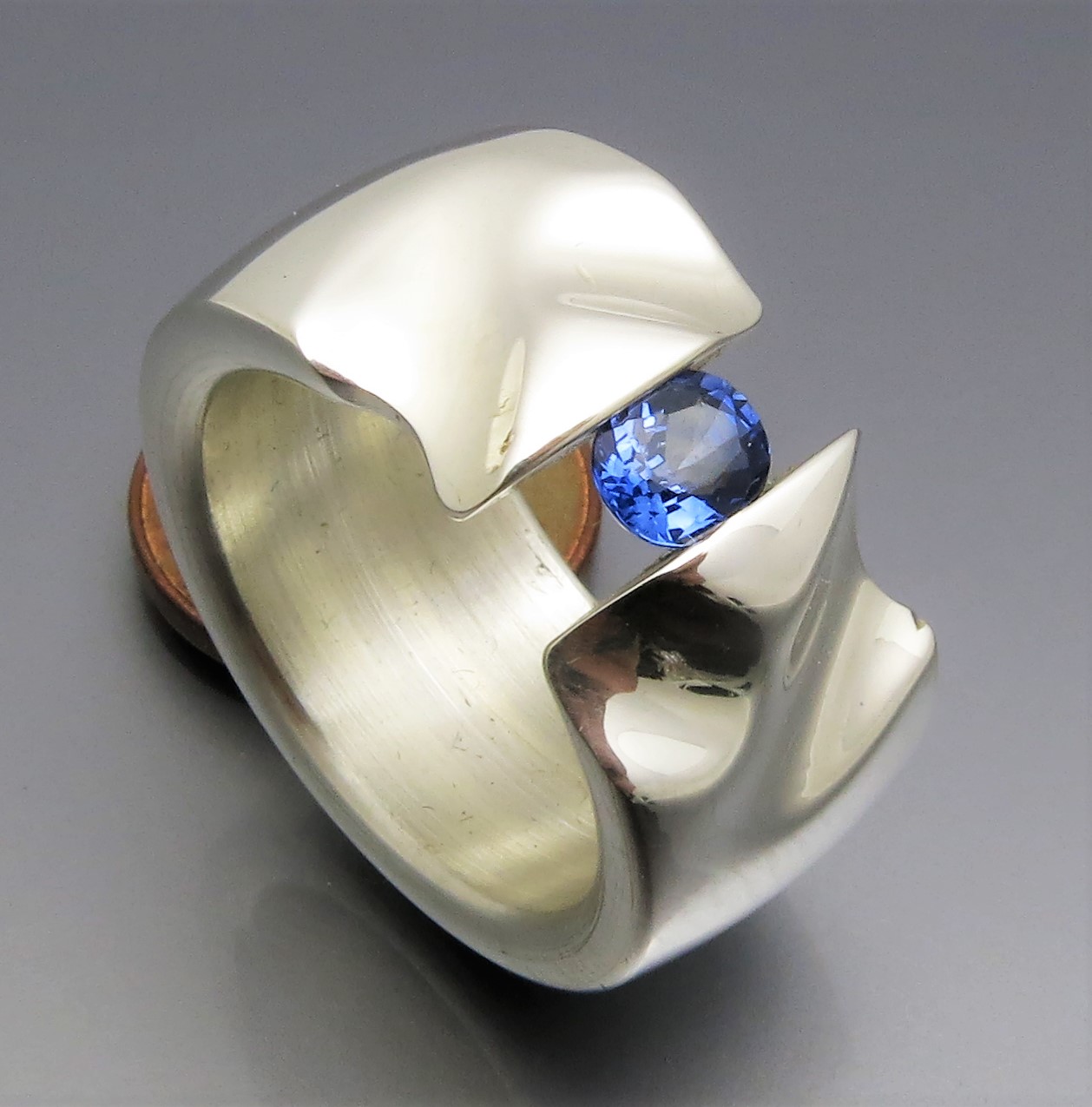 Breiter Safir Spannring "Fields" – Bild 7