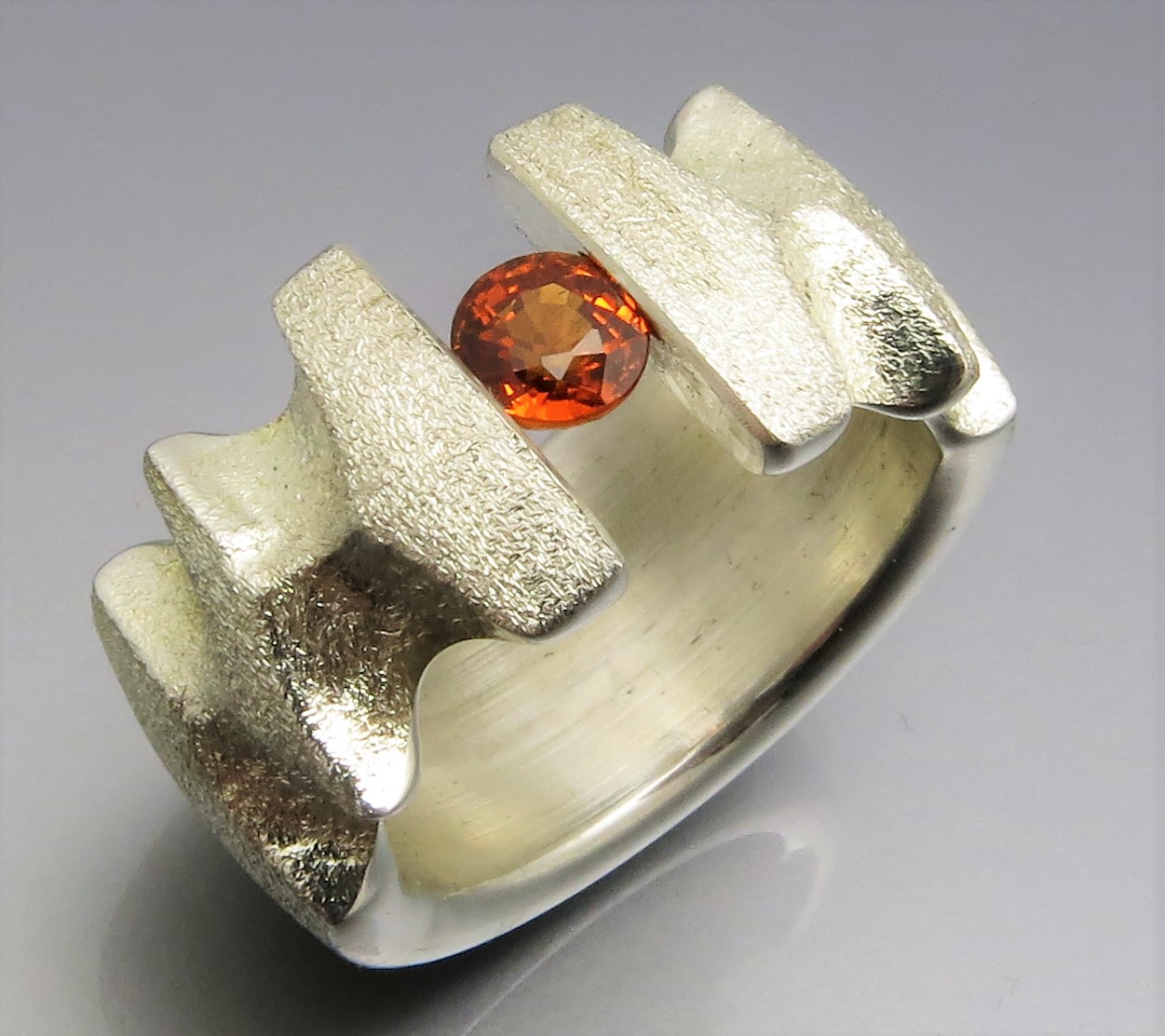 Breiter Safir Spannring "Fields" – Bild 5