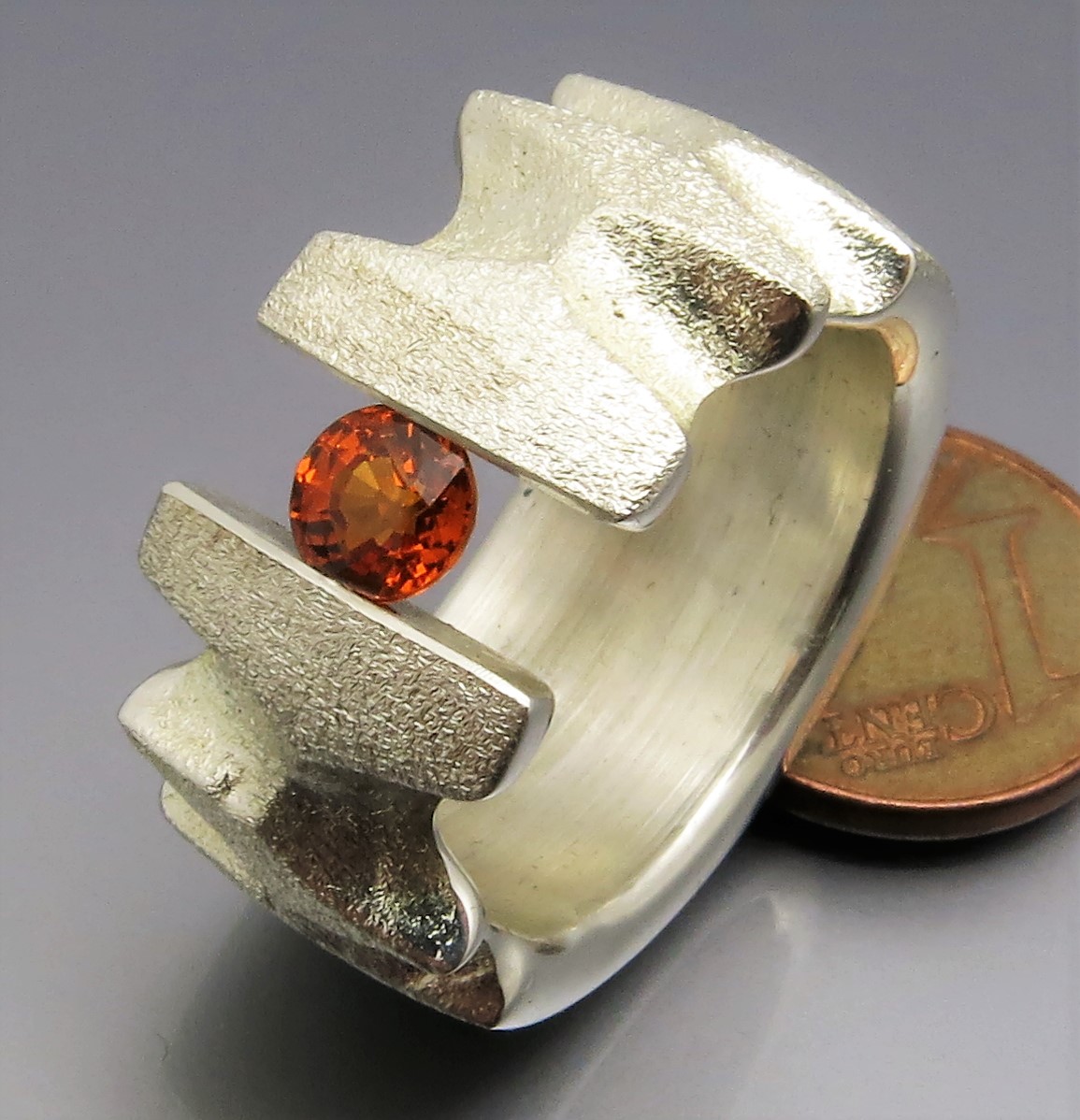 Breiter Safir Spannring "Fields" – Bild 6
