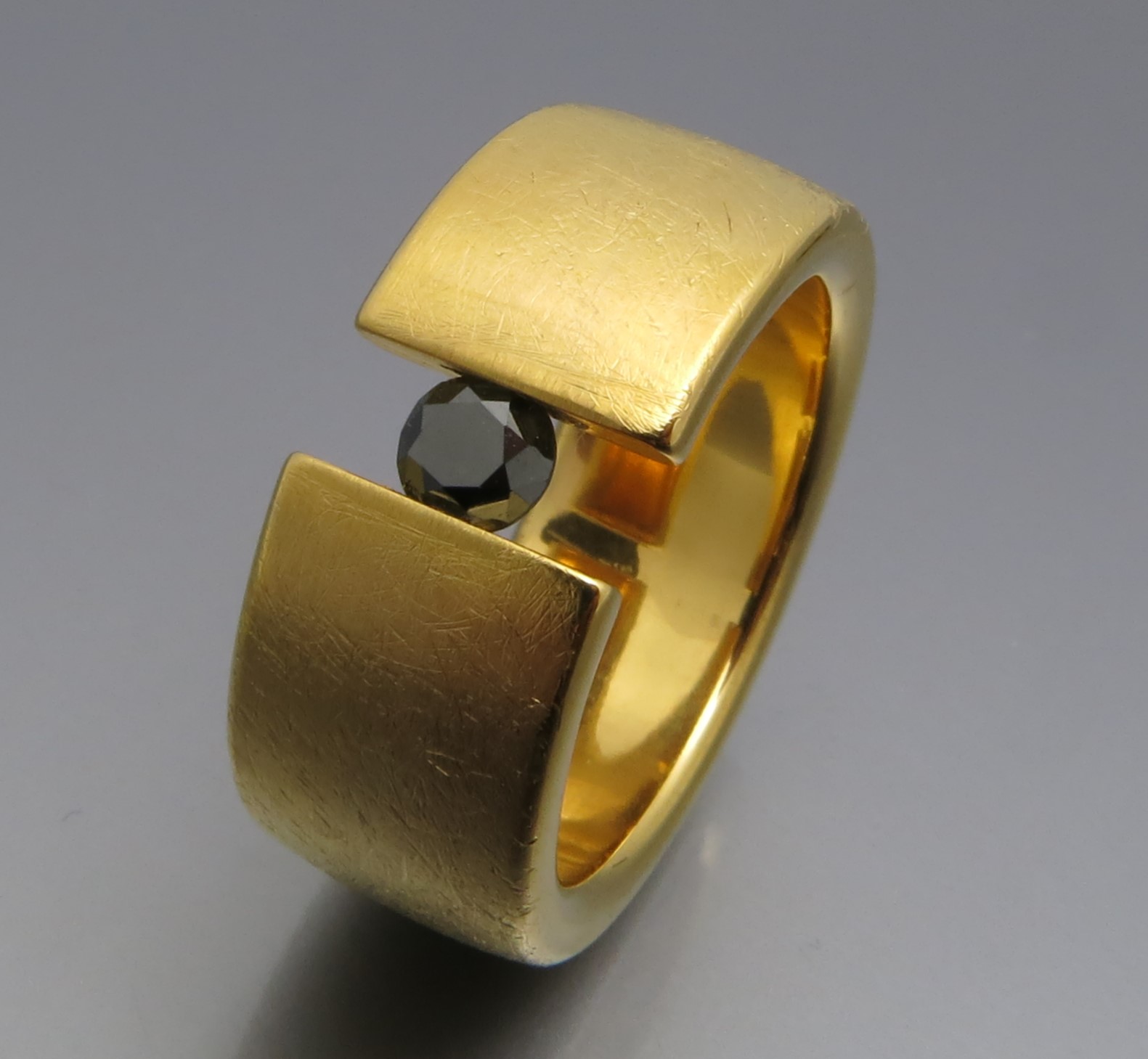 Breiter Diamant Spannring – Bild 3