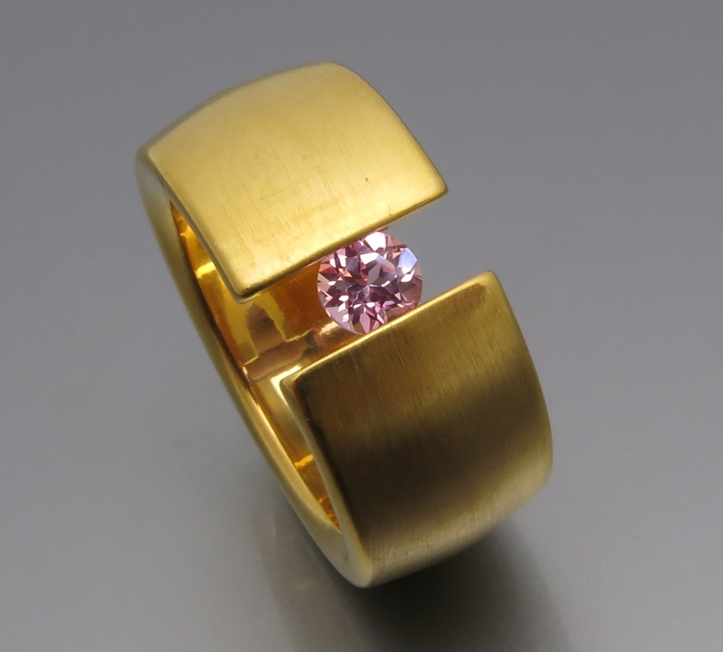 Breiter Safir Spannring "Color" – Bild 3