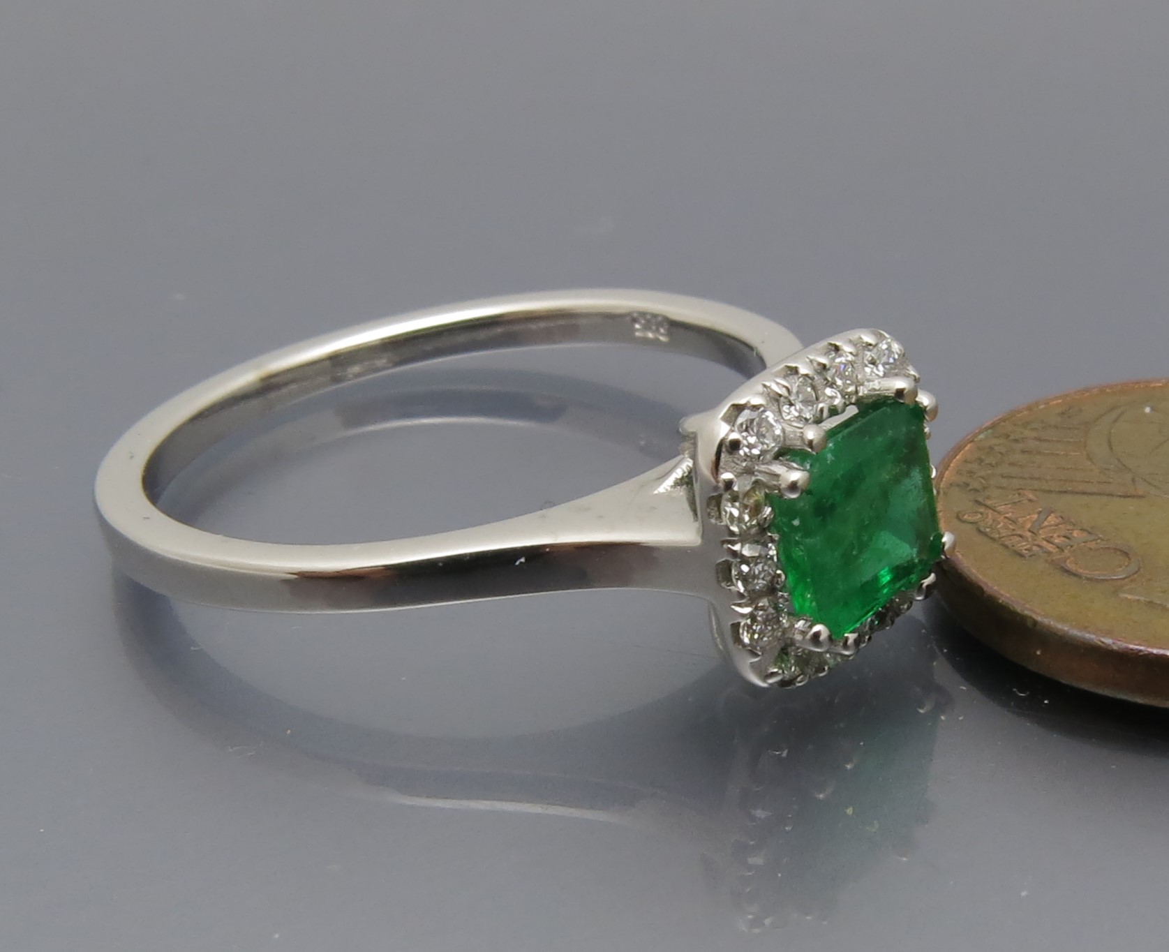 Eleganter Smaragd Entourage Ring – Bild 7