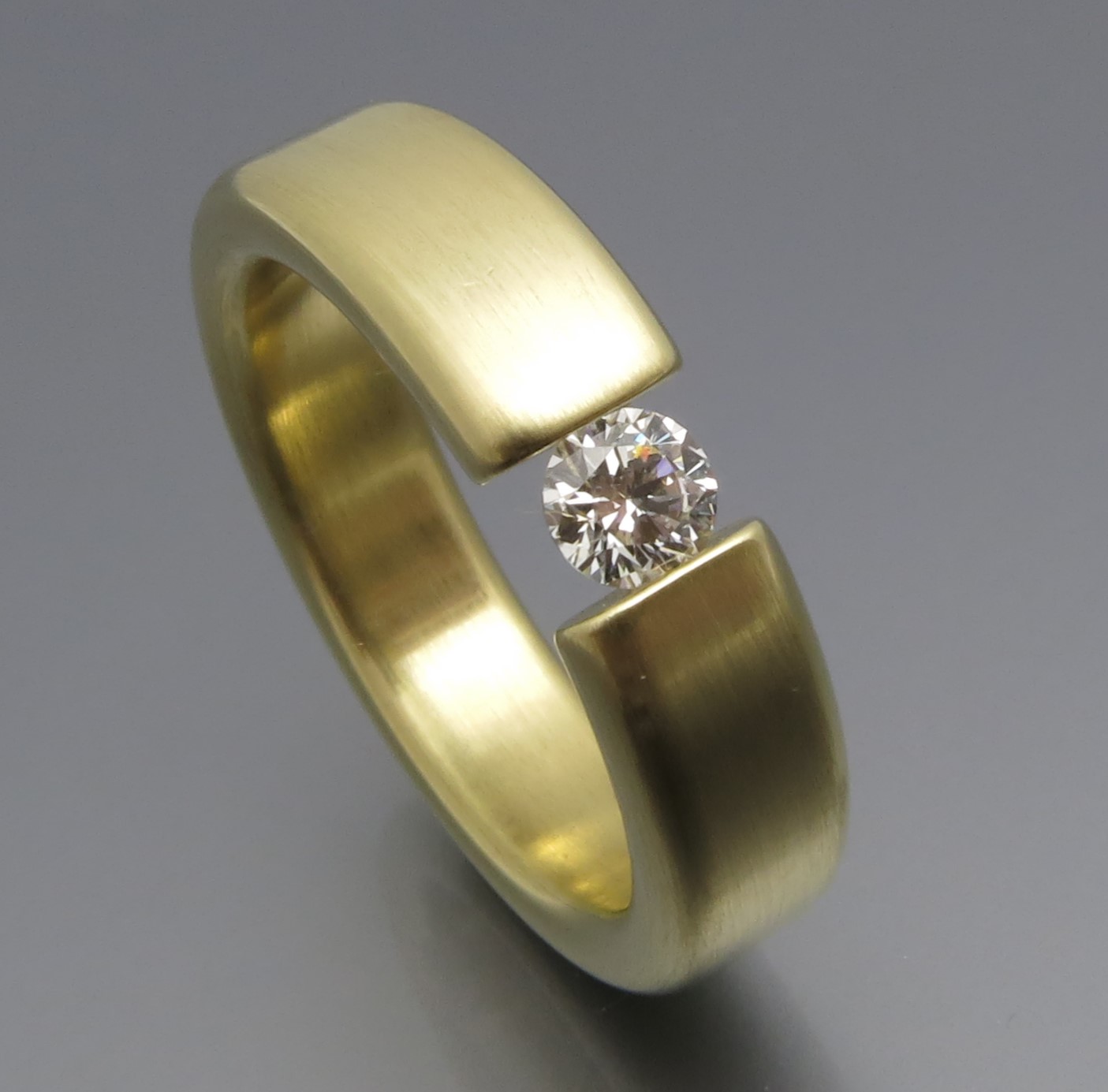 Eleganter Brillant Spannring - Klassiker – Bild 7