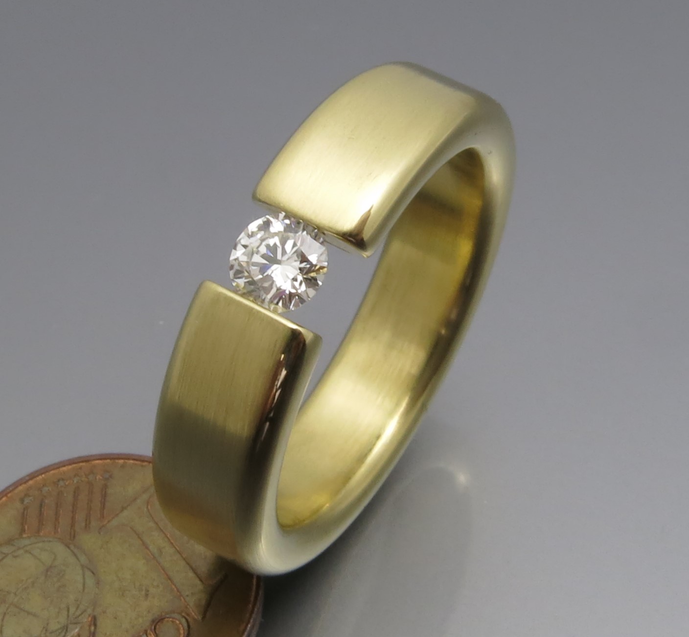 Eleganter Brillant Spannring - Klassiker – Bild 3