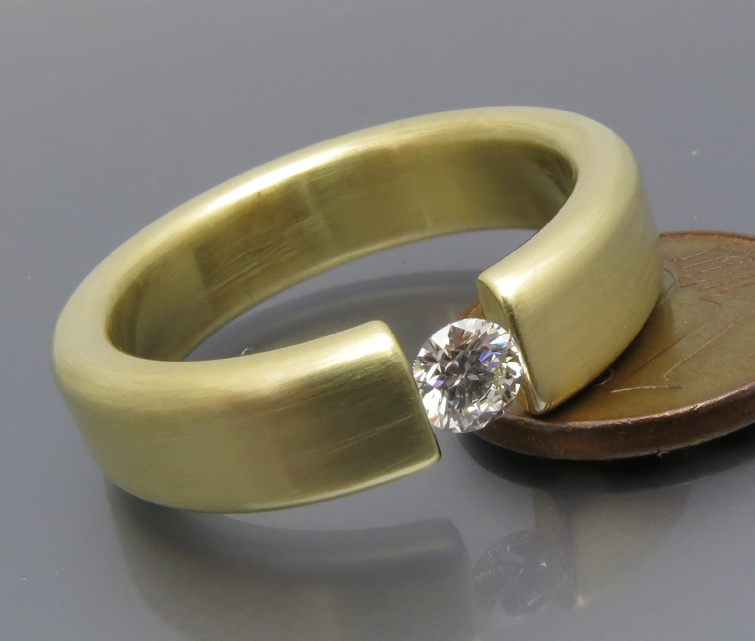 Eleganter Brillant Spannring - Klassiker – Bild 2