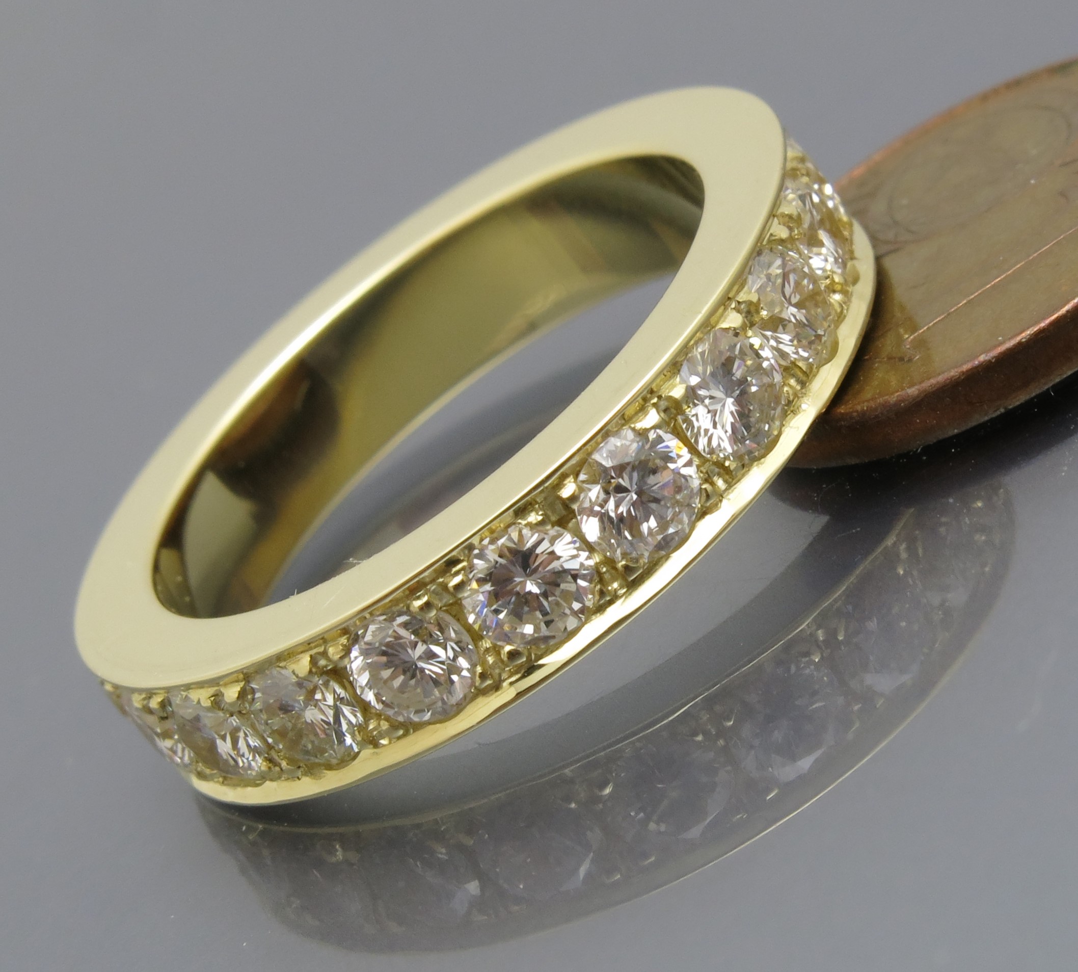 Eleganter Brillant Memoire Ring – Bild 9