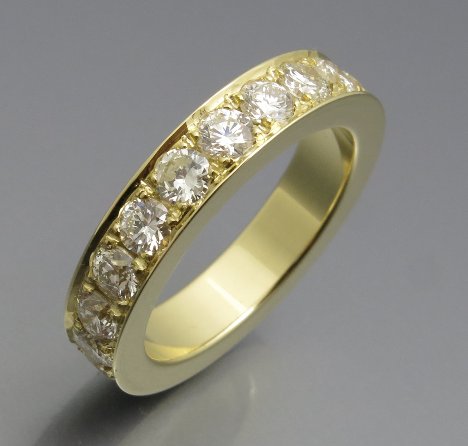 Eleganter Brillant Memoire Ring – Bild 5