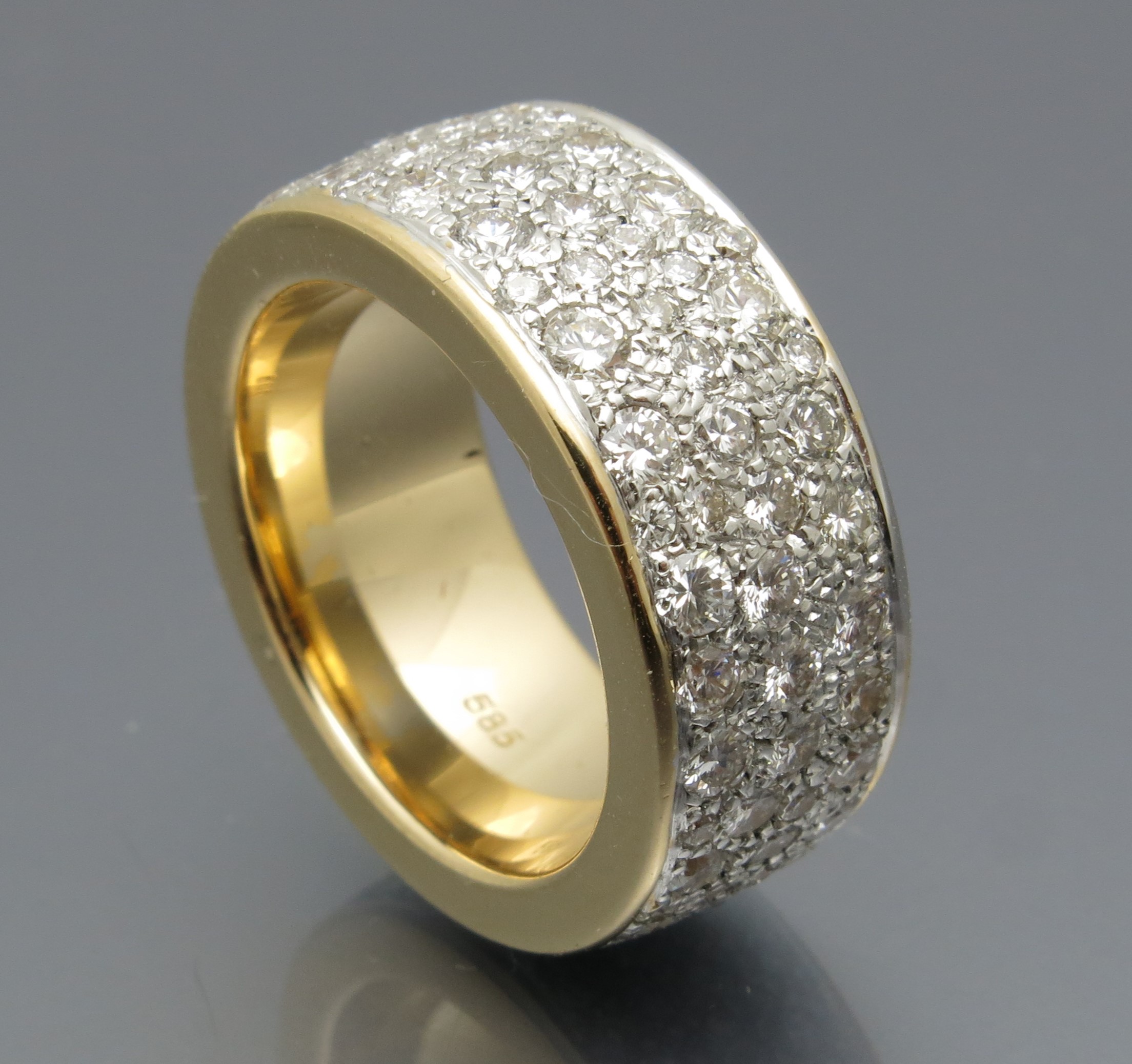 Pompöser Brillant Sternenhimmel Ring – Bild 10