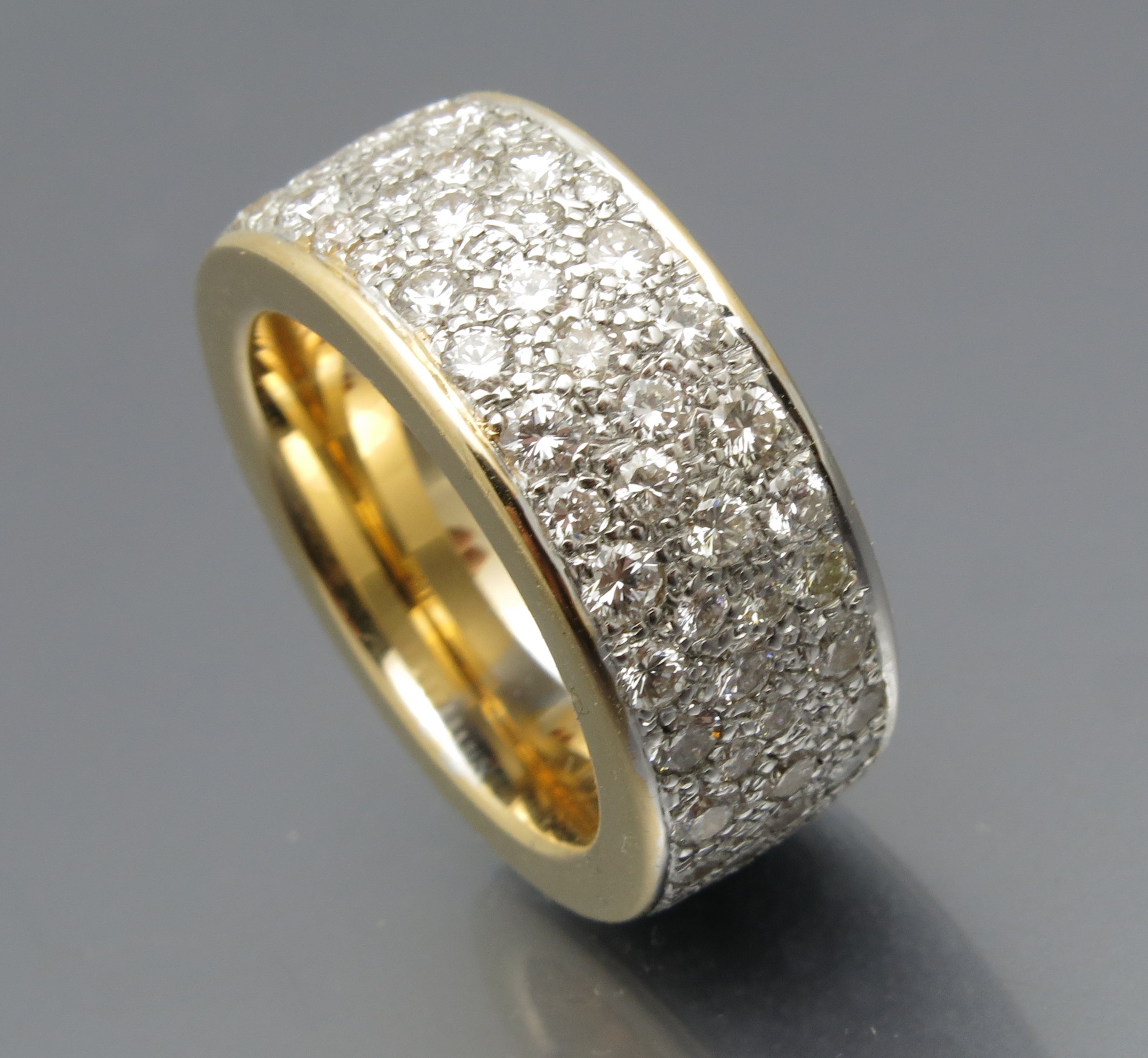 Pompöser Brillant Sternenhimmel Ring – Bild 7