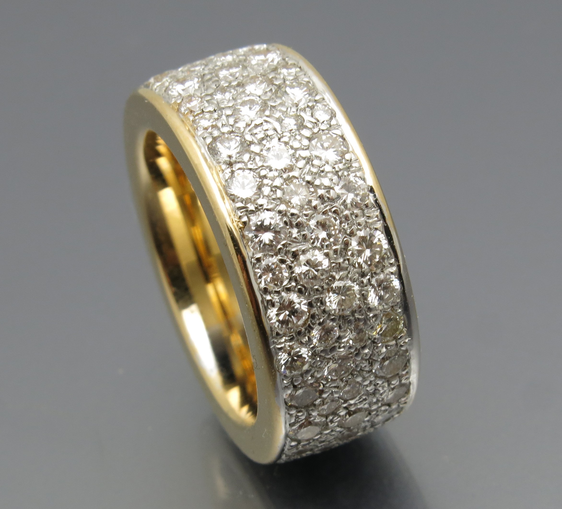 Pompöser Brillant Sternenhimmel Ring – Bild 8