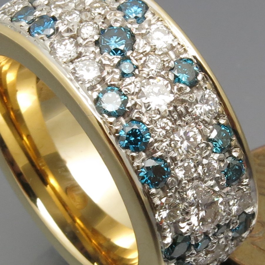 Exklusiver Brillant Sternenhimmel Ring – Bild 11
