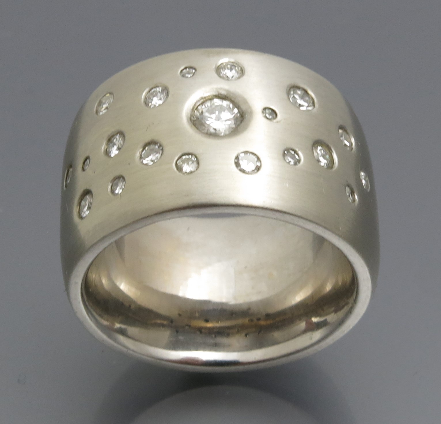Toller Diamant Sternenhimmel Ring – Bild 2