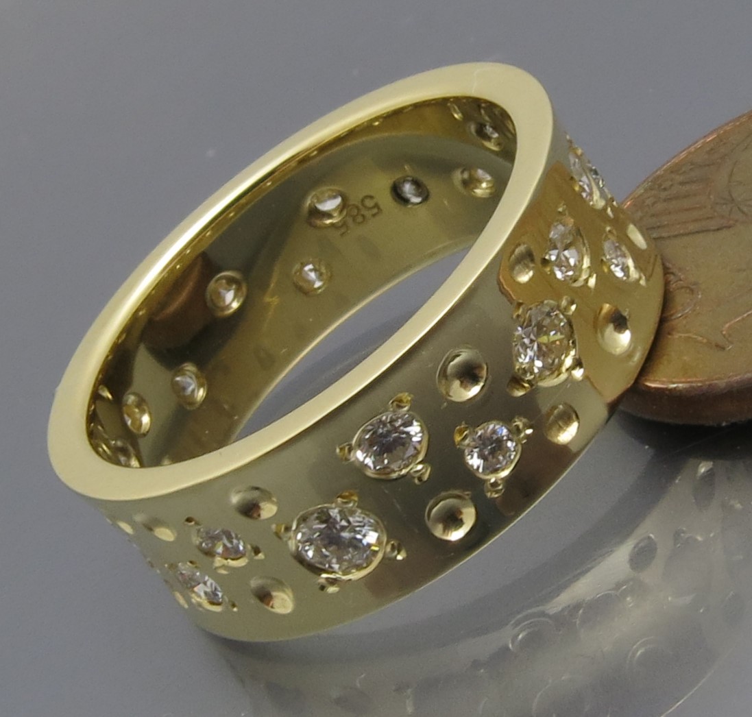Eleganter Diamant Sternenhimmel Ring – Bild 9